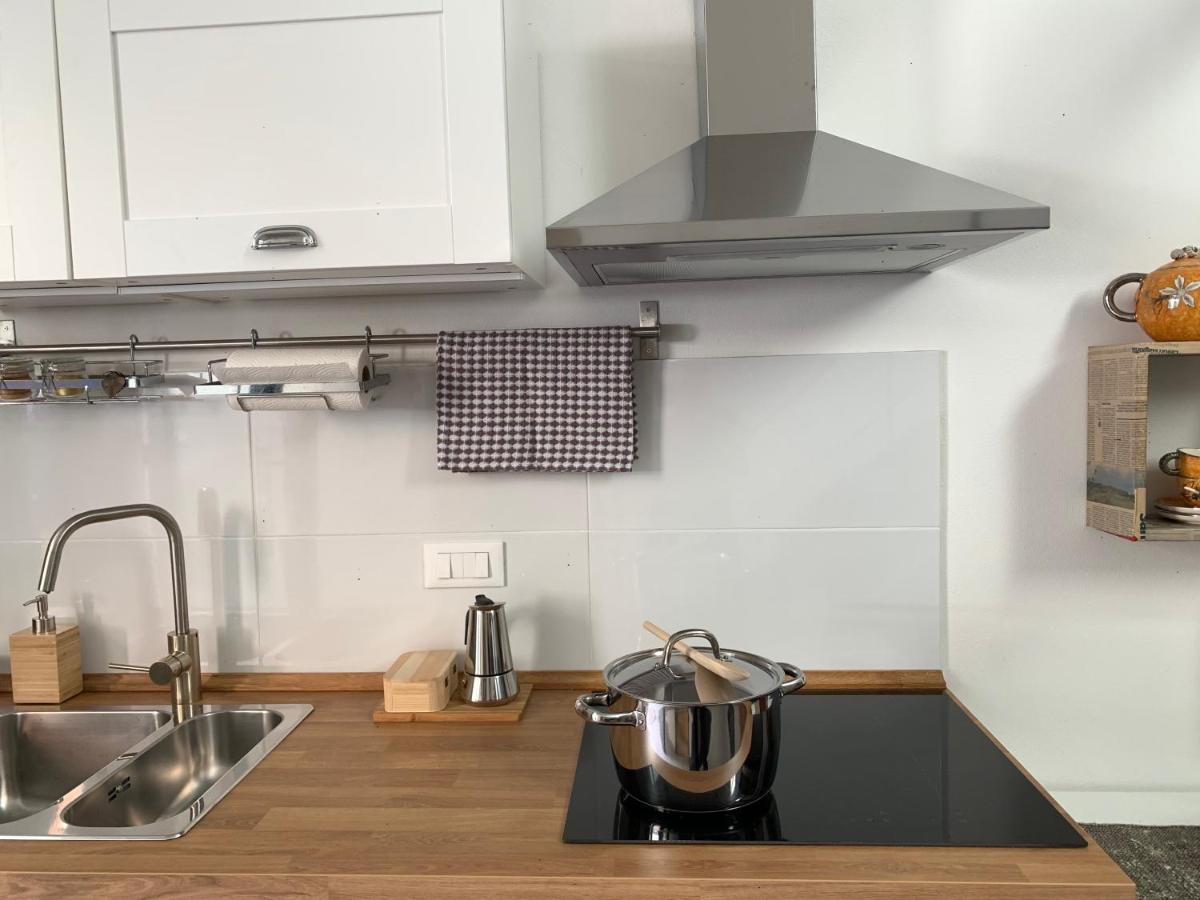 Metroloft Bed and Breakfast Bolonia Exterior foto
