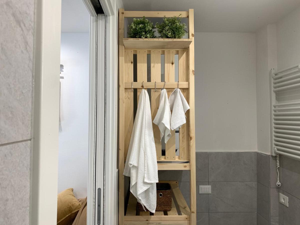 Metroloft Bed and Breakfast Bolonia Exterior foto