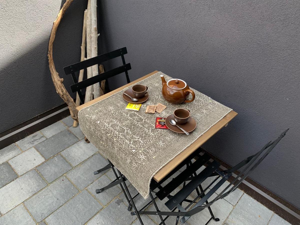 Metroloft Bed and Breakfast Bolonia Exterior foto